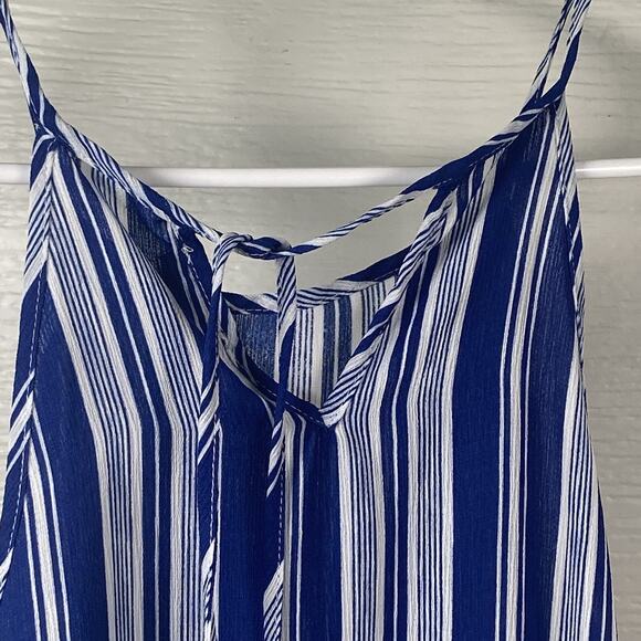 EUC Womens Lily White Size L Blue White Striped Tank Blouse Tiered Nautical - Picture 3 of 5